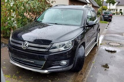 VW Tiguan 91.000 km 15.000 &euro; Moers 47447