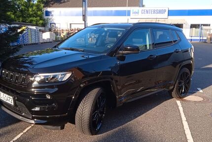 Jeep Compass 21.211 km 23.800 &euro; Jüchen 41363