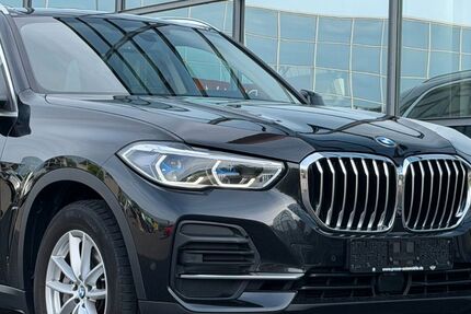 BMW X5 179.886 km 35.990 &euro; Mönchengladbach 41068