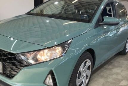 Hyundai i20 22.036 km 16.390 &euro; Mönchengladbach 41061
