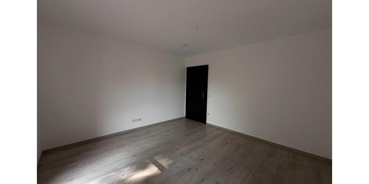 Etagenwohnung Kamp-Lintfort Lintfort - 3 Zimmer, 78 m&sup2;, 200.000&euro; | Angebot:27290681