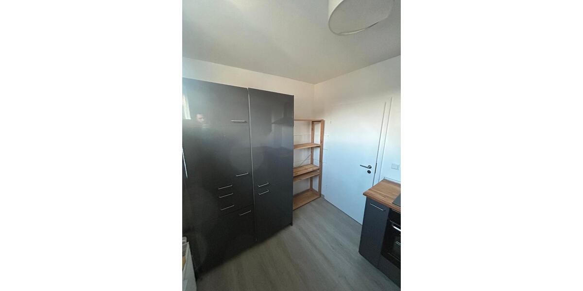 Dachgeschoßwohnung Düsseldorf Oberbilk - 3 Zimmer, 69 m&sup2;, 380.000&euro; | Angebot:27450793