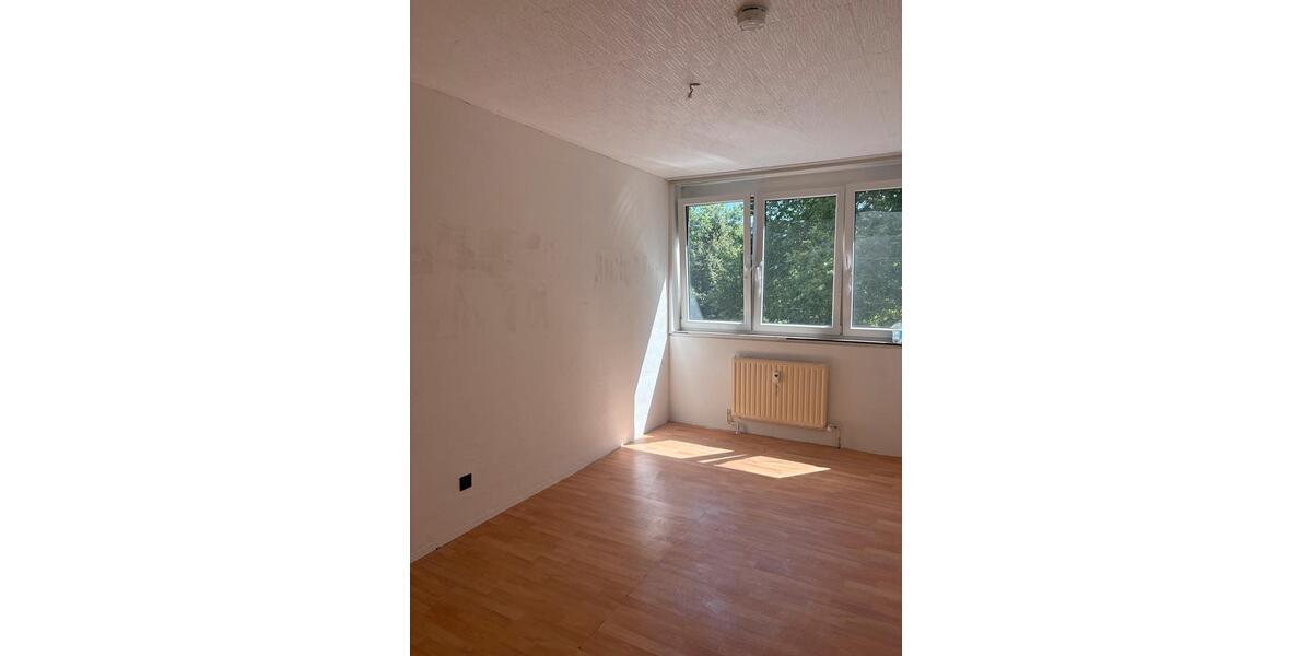 Etagenwohnung Mönchengladbach Ost - 3 Zimmer, 75 m&sup2;, 225.000&euro; | Angebot:27298935