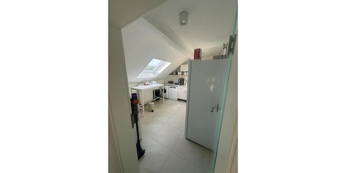 Dachgeschoßwohnung Ratingen Tiefenbroich - 2 Zimmer, 55 m&sup2;, 219.000&euro; | Angebot:27460602