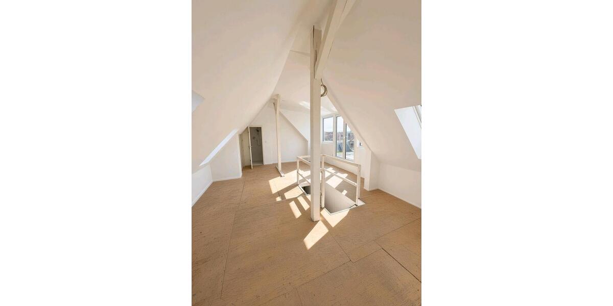 Maisonettenwohnung Düsseldorf Stadtbezirk 3 - 4 Zimmer, 120 m&sup2;, 699.000&euro; | Angebot:27427337