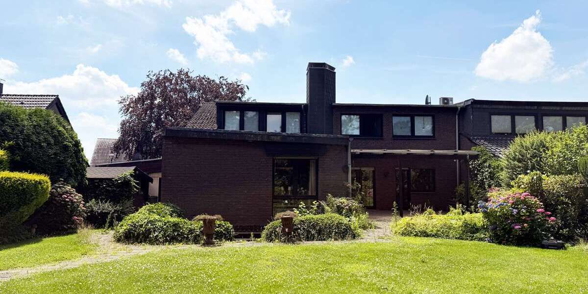 Einfamilienhaus Dinslaken - 7 Zimmer, 216 m&sup2;, 699.999&euro; | Angebot:27112983