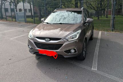 Hyundai ix35 103.000 km 9.549 &euro; Mönchengladbach 41068
