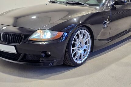 BMW Z4 136.950 km 11.800 &euro; Mönchengladbach 41061
