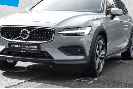 Volvo V60 Cross Country 36.153 km 39.980 &euro; Düsseldorf 40474