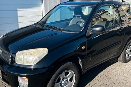 Toyota RAV 4 239.000 km 2.750 &euro; Duisburg 47058