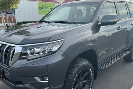 Toyota Land Cruiser 35.500 km 59.900 &euro; Dinslaken 46535