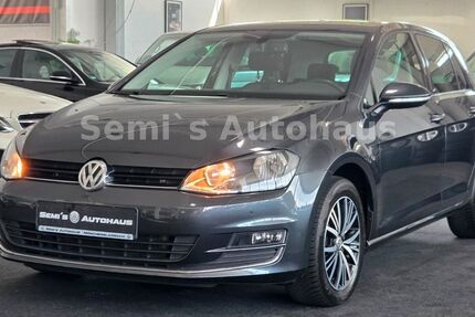 VW Golf 122.800 km 13.290 &euro; Mönchengladbach 41238