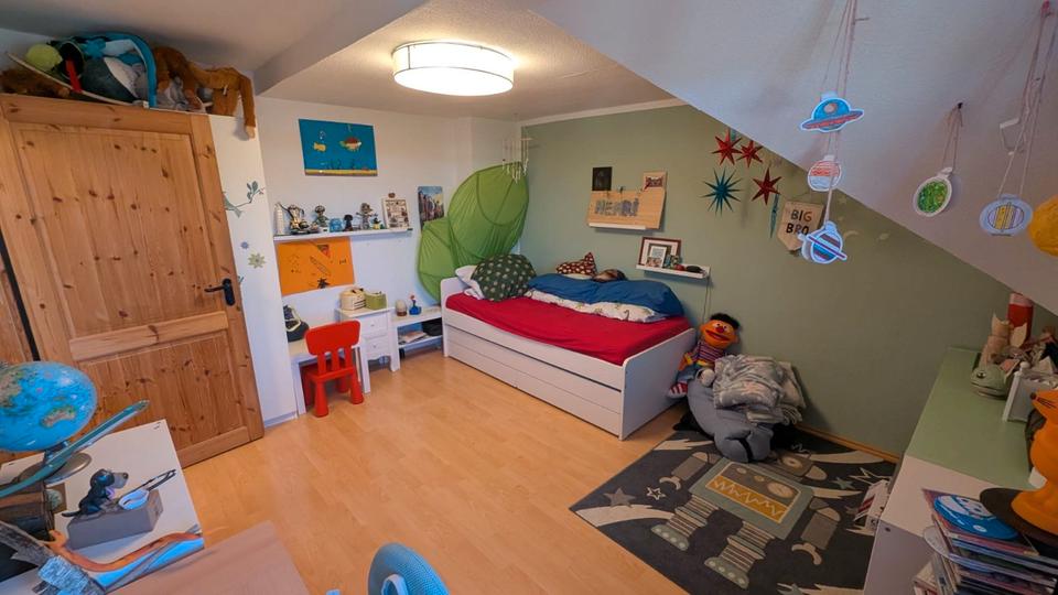 Einfamilienhaus Duisburg Hochheide - 8 Zimmer, 150 m&sup2;, 429.000&euro; | Angebot:27285242