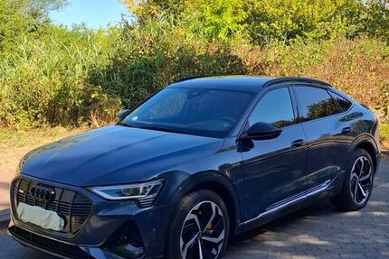 Audi e-tron 62.000 km 38.900 &euro; Kamp-Lintfort 47475