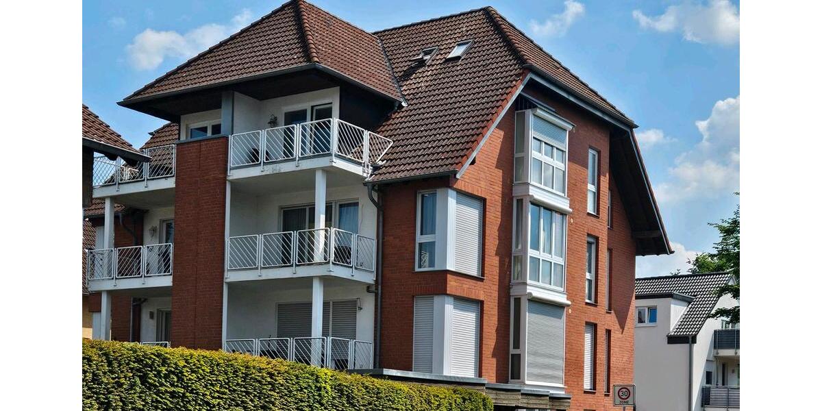 Dachgeschoßwohnung Moers - 3 Zimmer, 61 m&sup2;, 230.000&euro; | Angebot:27462952