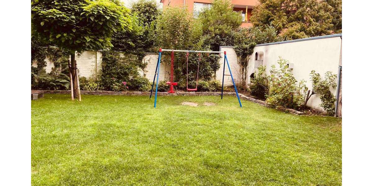 Etagenwohnung Düsseldorf Stadtbezirk 2 - 7 Zimmer, 192 m&sup2;, 2.850&euro; | Angebot:27316664