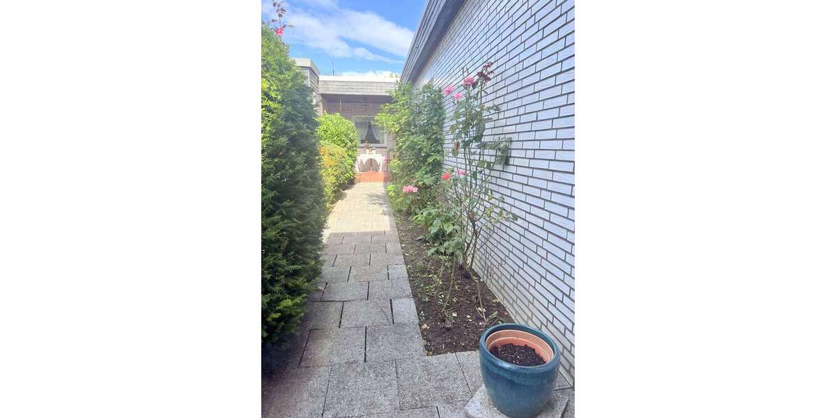 Einfamilienhaus Düsseldorf Stadtbezirk 8 - 4 Zimmer, 125 m&sup2;, 559.000&euro; | Angebot:27352151