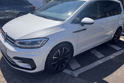 VW Touran 100.000 km 19.000 &euro; Grefrath 47929