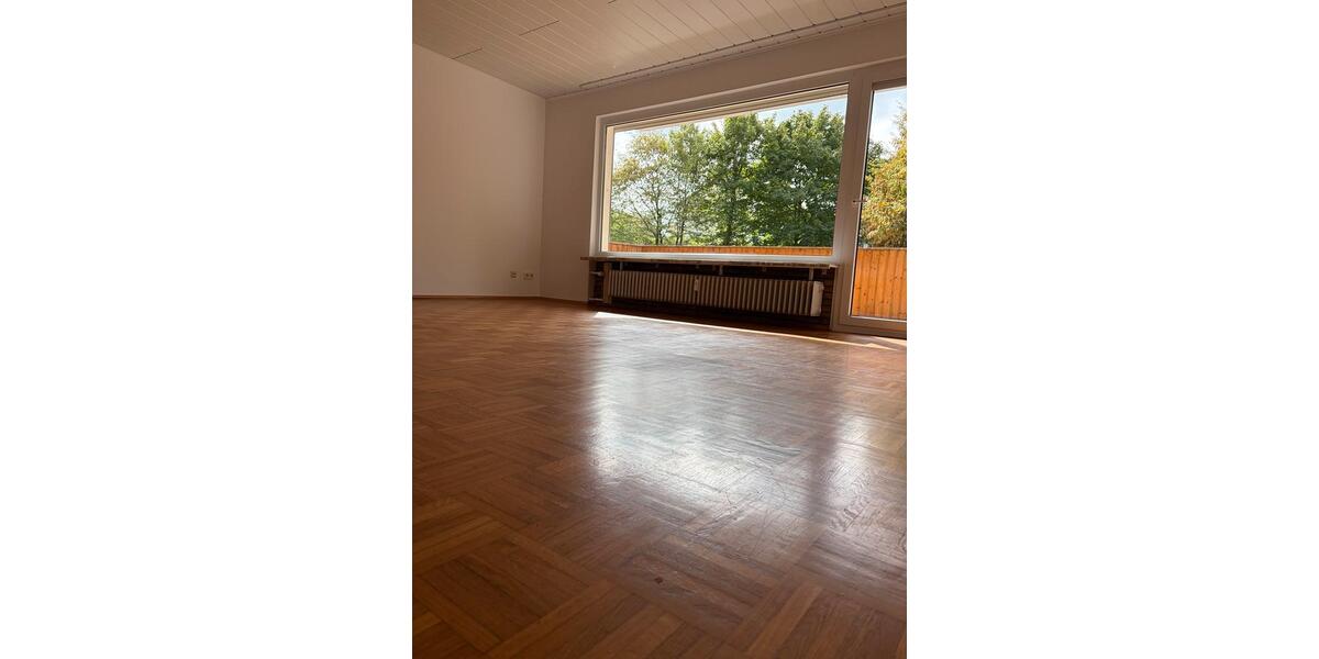 Hochparterre Düsseldorf Stadtbezirk 8 - 3 Zimmer, 94 m&sup2;, 275.000&euro; | Angebot:27472266