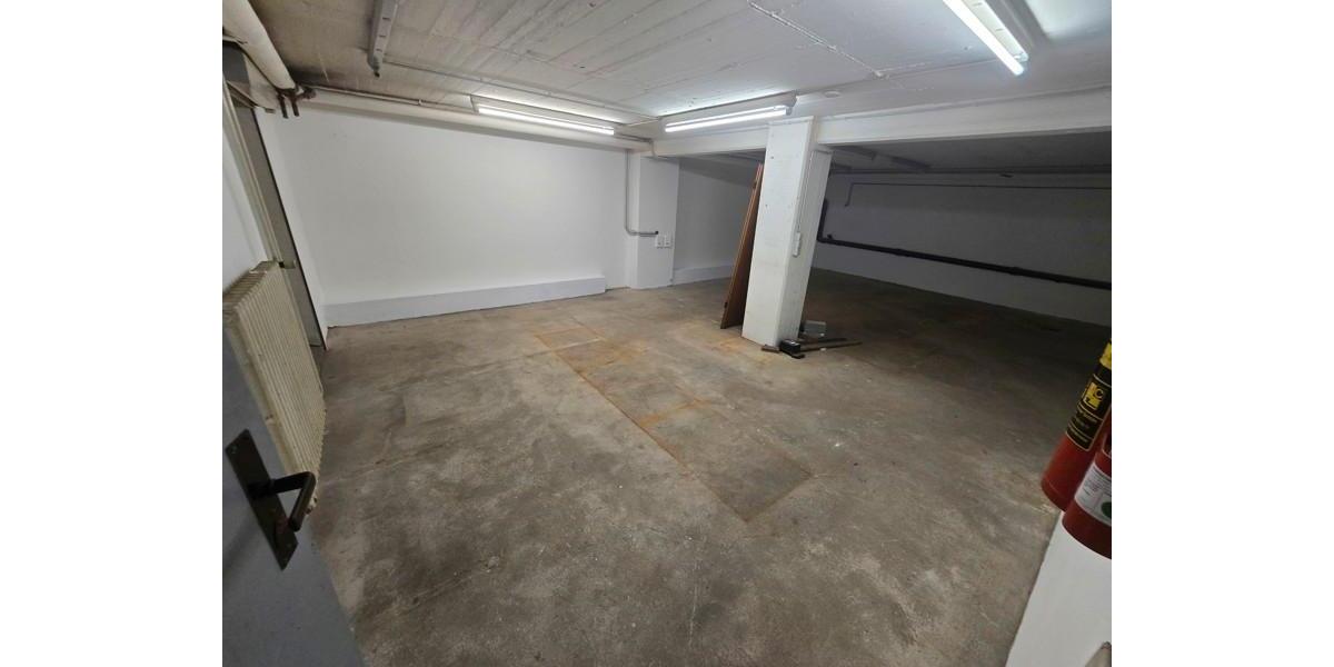 Gewerbeobjekt Düsseldorf Stadtbezirk 3 - 2.590&euro; | Angebot:22568880