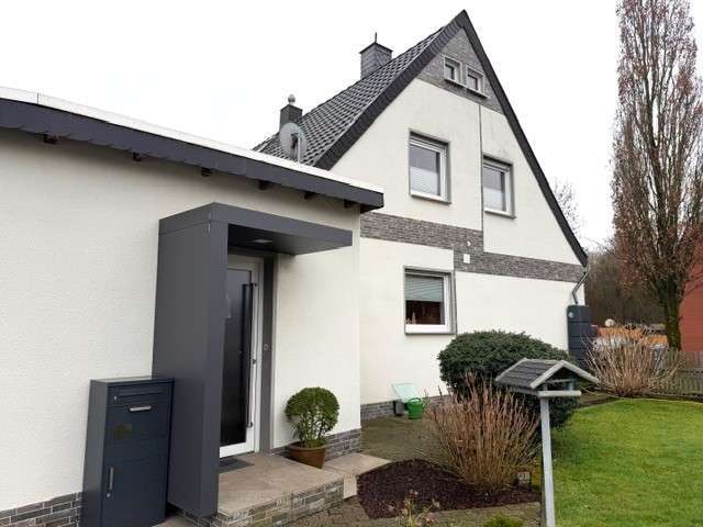 Einfamilienhaus Mönchengladbach West - 4 Zimmer, 97 m&sup2;, 319.000&euro; | Angebot:27074506