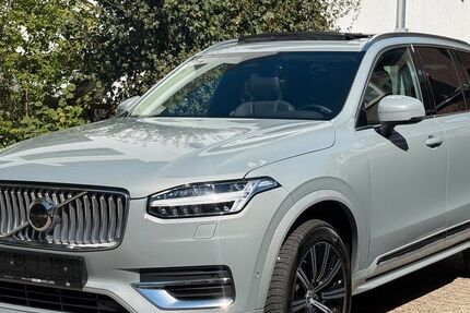 Volvo XC90 118.000 km 39.840 &euro; Düsseldorf 40468
