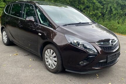 Opel Zafira 103.000 km 8.800 &euro; Kamp-Lintfort 47475