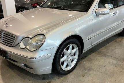 Mercedes-Benz C 180 188.979 km 2.500 &euro; Willich 47877