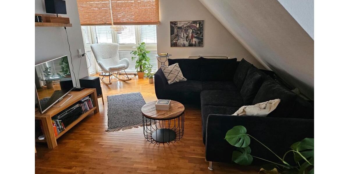 Dachgeschoßwohnung Moers - 3 Zimmer, 61 m&sup2;, 230.000&euro; | Angebot:27462952