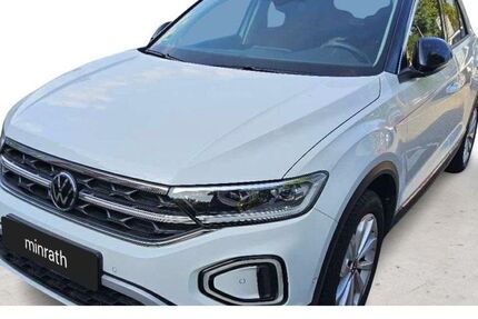 VW T-Roc 42.900 km 22.020 &euro; Duisburg-Rheinhausen 47226