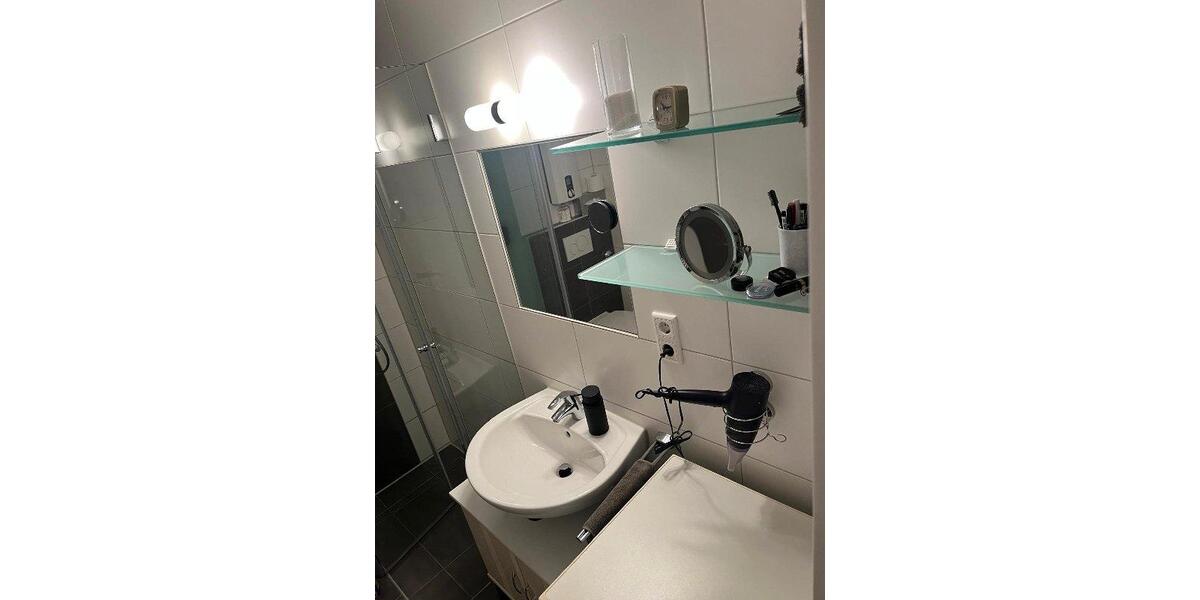 Etagenwohnung Mönchengladbach Süd - 3 Zimmer, 67 m&sup2;, 149.000&euro; | Angebot:27413696