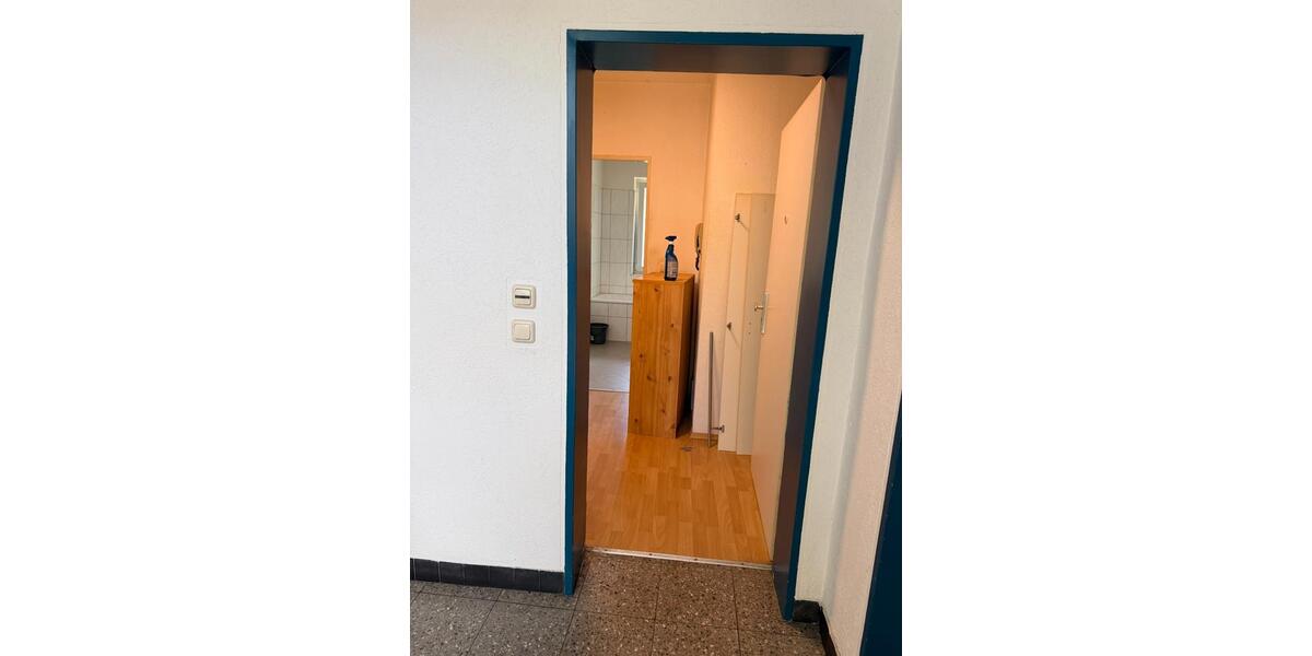 Etagenwohnung Mönchengladbach West - 1 Zimmer, 45 m&sup2;, 74.500&euro; | Angebot:27474971