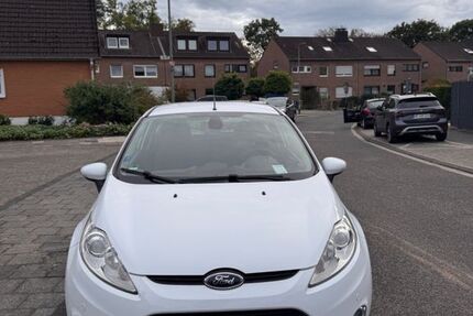 Ford Fiesta 128.000 km 4.000 &euro; Neuss 41469