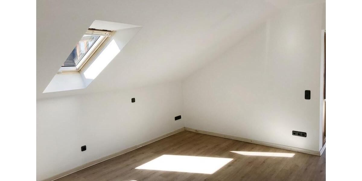 Dachgeschoßwohnung Kaarst - 1 Zimmer, 49 m&sup2;, 179.000&euro; | Angebot:27445297