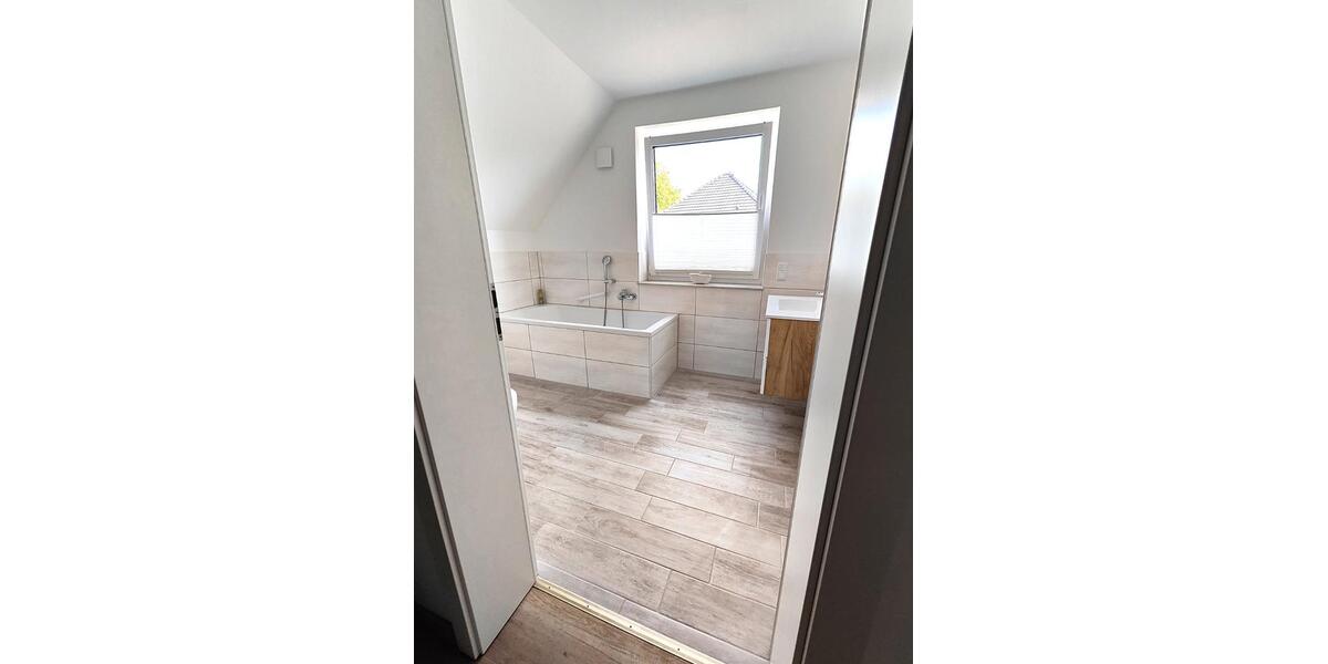 Einfamilienhaus Kamp-Lintfort Lintfort - 5 Zimmer, 100 m&sup2;, 545.000&euro; | Angebot:27280706