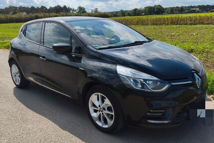 Renault Clio 77.000 km 9.200 &euro; Alpen 46519