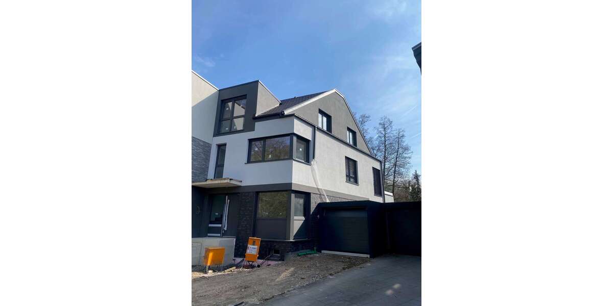 Etagenwohnung Neuss - 4 Zimmer, 141 m&sup2;, 795.000&euro; | Angebot:25764946