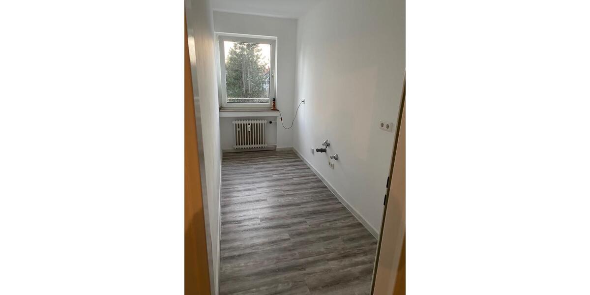 Etagenwohnung Düsseldorf Stadtbezirk 8 - 2 Zimmer, 46 m&sup2;, 230.000&euro; | Angebot:27458663