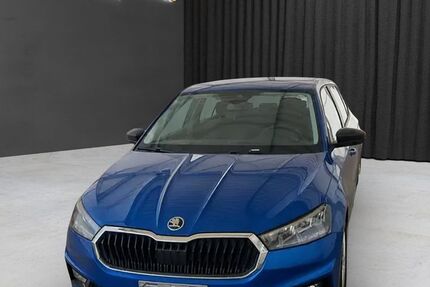 Skoda Fabia 20.243 km 15.950 &euro; Neuss 41460