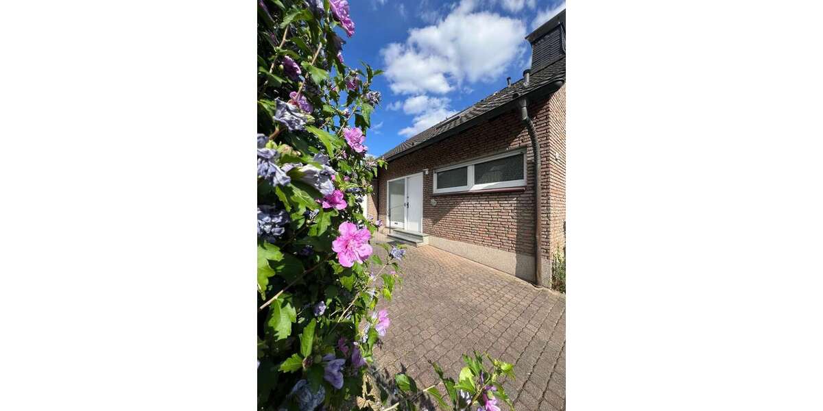 Einfamilienhaus Kamp-Lintfort Lintfort - 5 Zimmer, 142 m&sup2;, 440.000&euro; | Angebot:27121392