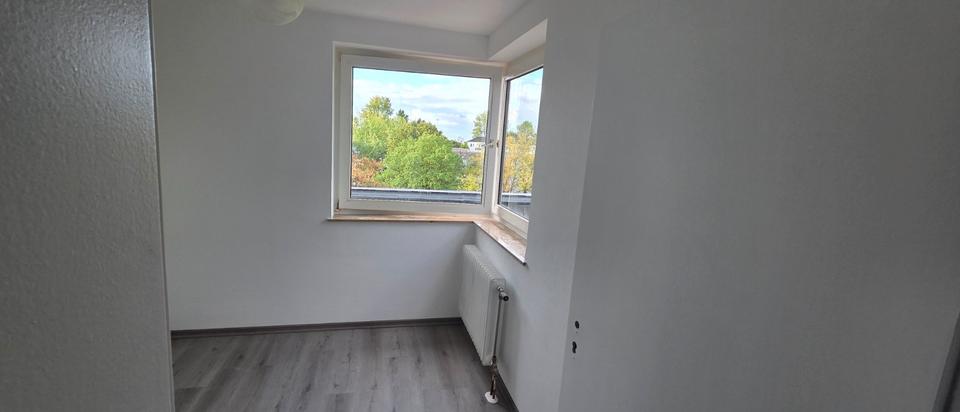 Etagenwohnung Neuss Reuschenberg - 2 Zimmer, 56 m&sup2;, 179.000&euro; | Angebot:27475028