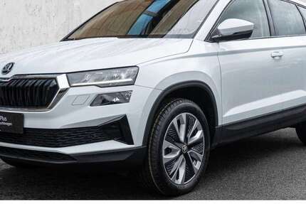 Skoda Karoq 63.553 km 23.480 &euro; Düsseldorf 40474