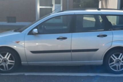 Ford Focus 129.238 km 2.300 &euro; Mönchengladbach 41066