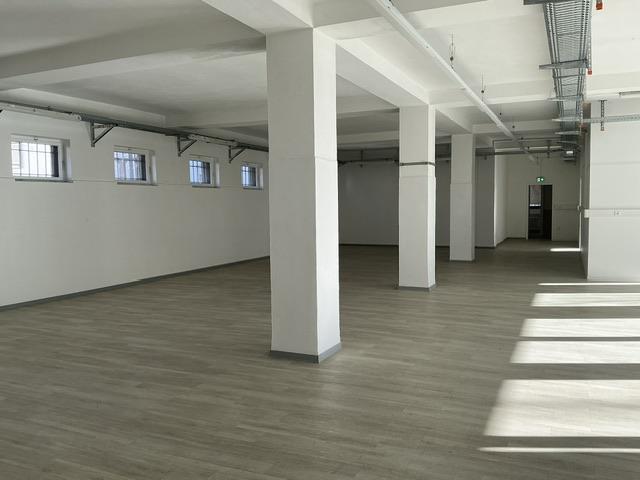 Gewerbeobjekt Duisburg Rheinhausen - 2.075&euro; | Angebot:23053660