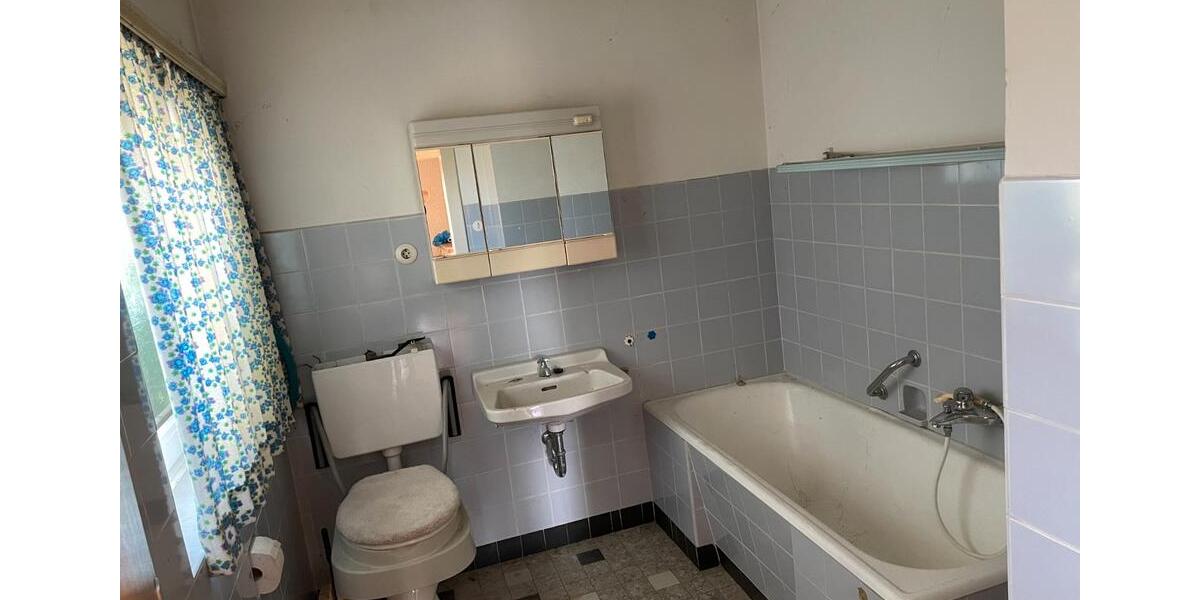 Doppelhaushälfte Schwalmtal - 5 Zimmer, 130 m&sup2;, 189.000&euro; | Angebot:27409888