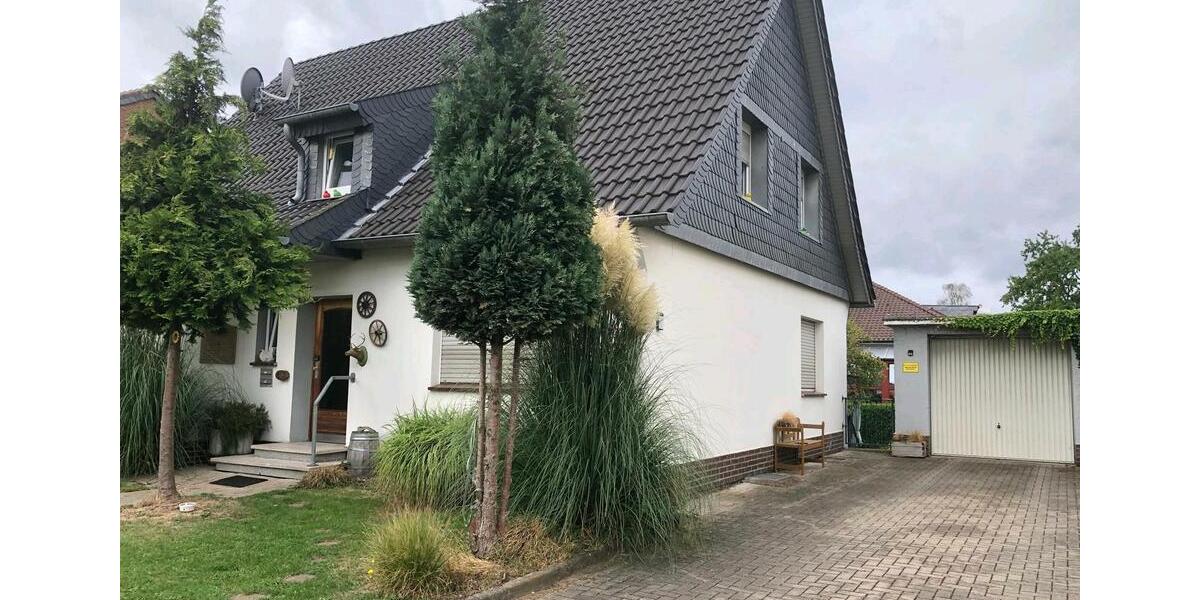 Mehrfamilienhaus, Wohnhaus Duisburg Rheinhausen - 8 Zimmer, 146 m&sup2;, 470.000&euro; | Angebot:27416404