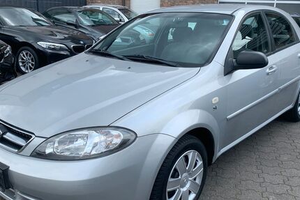 Chevrolet Lacetti 95.000 km 2.950 &euro; Moers 47443
