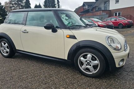 Mini Cooper 146.613 km 3.950 &euro; Oberhausen 46119