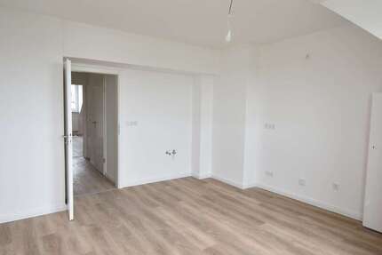 Wohnung Düsseldorf Flingern Nord - 2 Zimmer, 61 m&sup2;, 945&euro; | Angebot:26676580