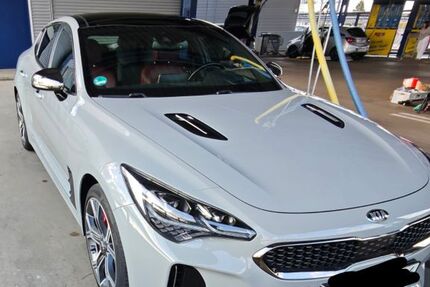 Kia Stinger 99.000 km 29.000 &euro; Mönchengladbach 41238